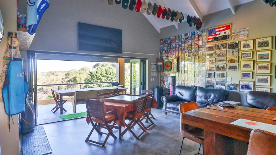 9 Bedroom Property for Sale in Onrus Western Cape